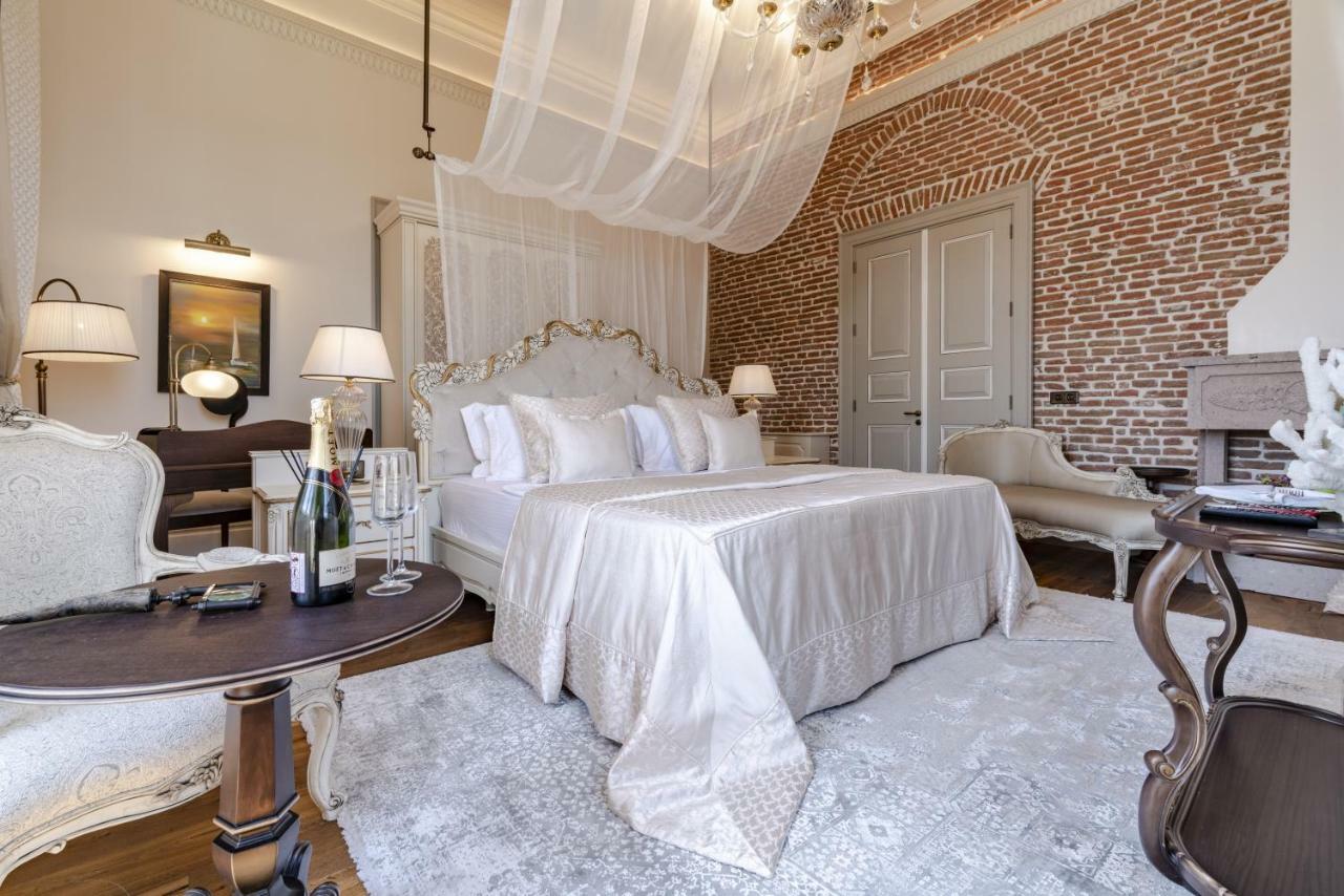 Cunda Despot Evi Hotel Bagian luar foto